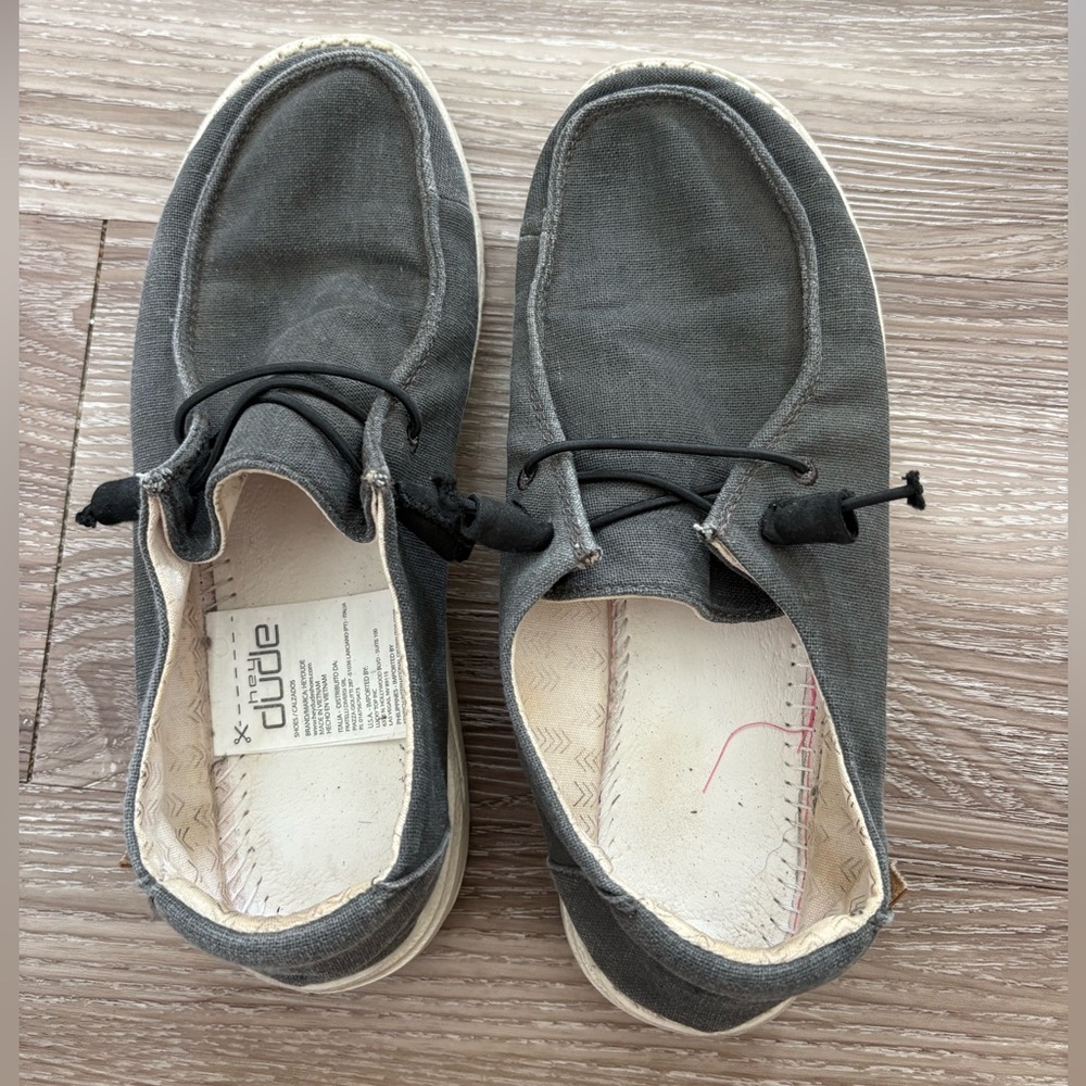 Hey dude shoes gray dark.